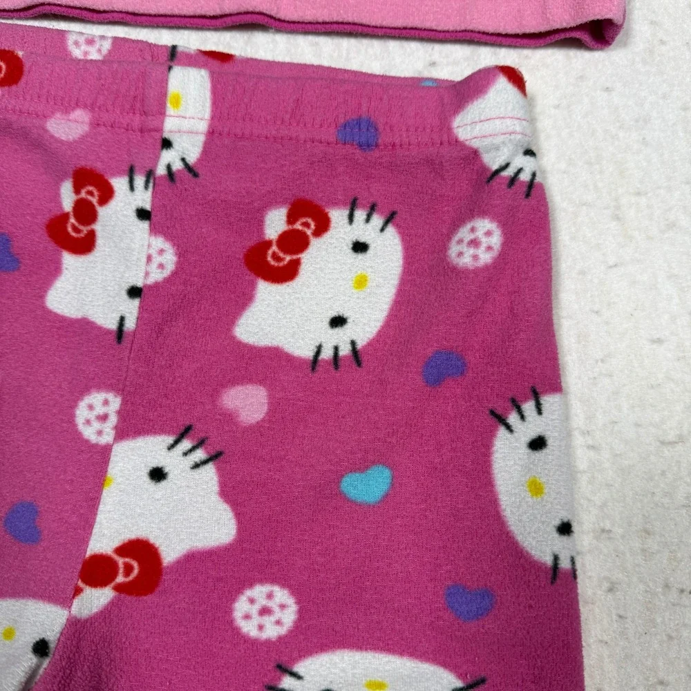 Sanrio Hello Kitty Girls Pink Fleece Pajama Set 2 Piece Size 4T Long Sleeve Pant
